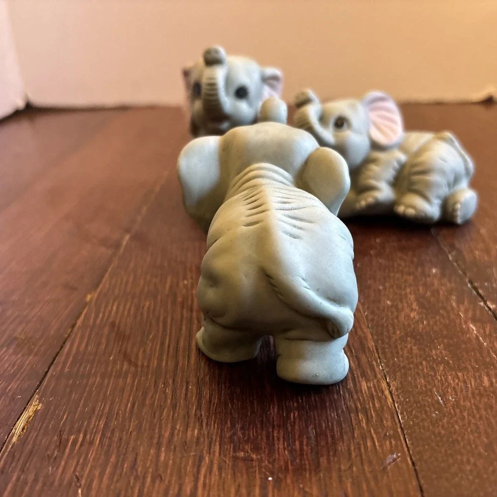 Vintage Homco Set of 3 Baby Elephant Collectible Figurines #1400 Gray Stickers